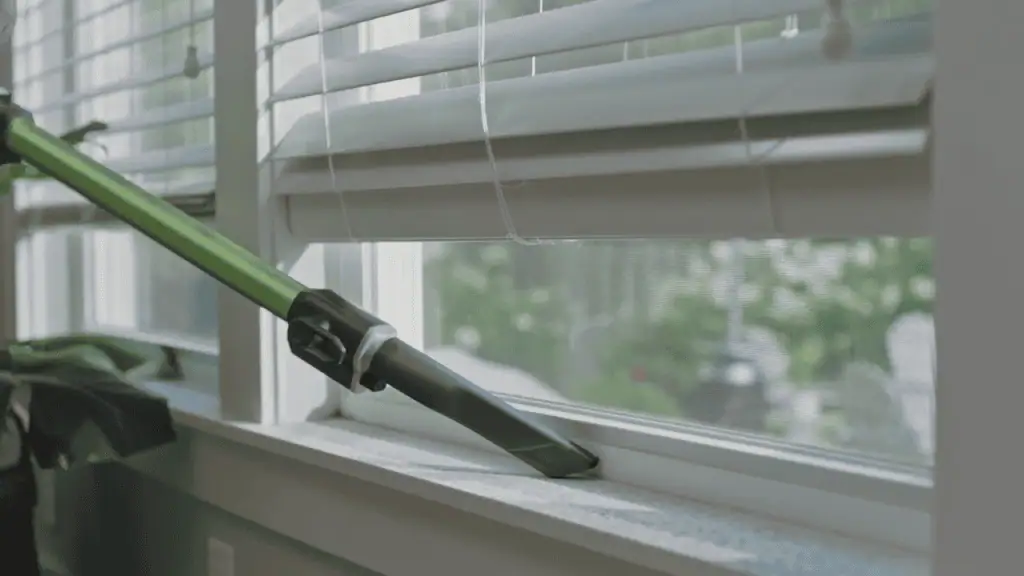 Bissell 2897C Vacuum Extension in Use