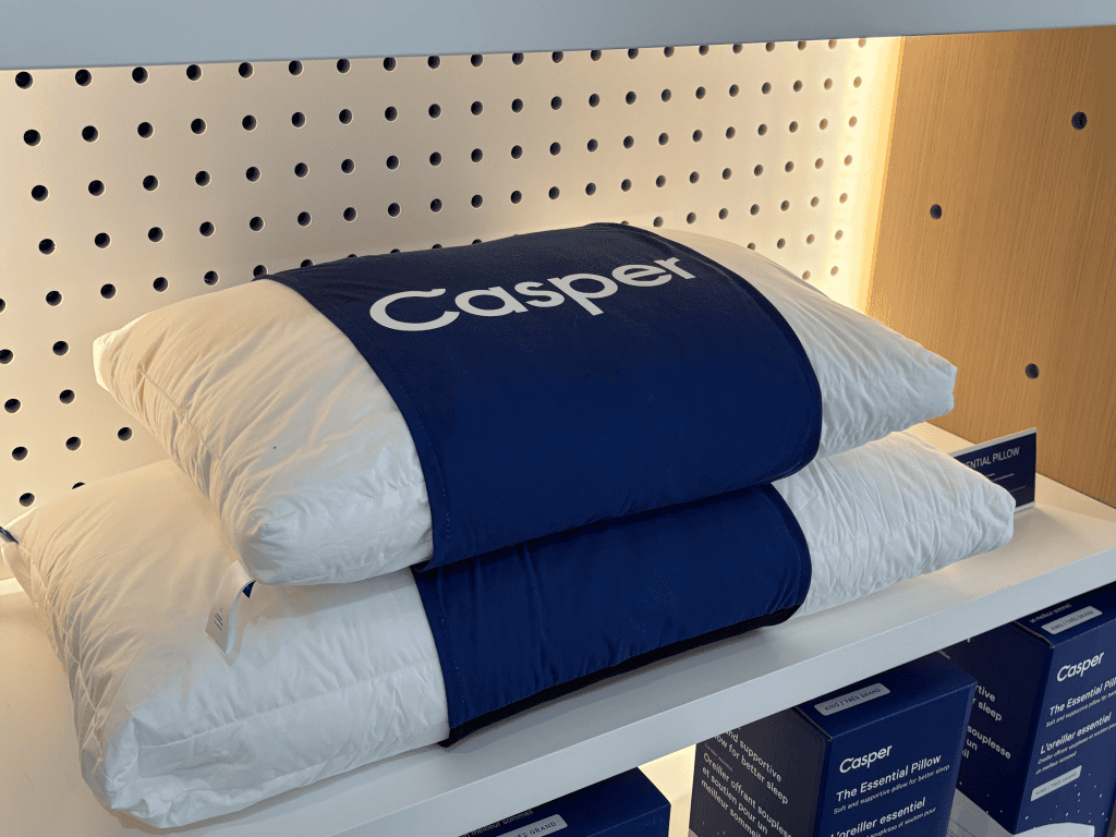 Casper Essential Pillow Details