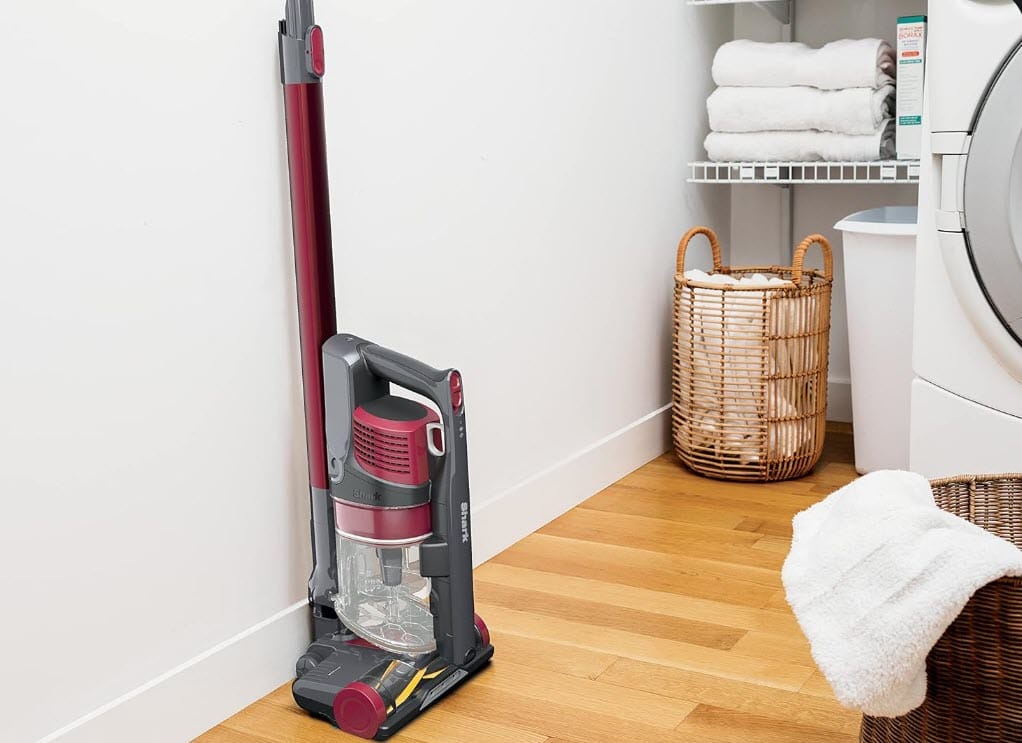 Shark Iz162HC Rocket Pet Pro