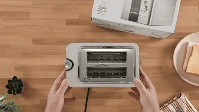 Chefman 2 Slice Toaster Toasting Slots