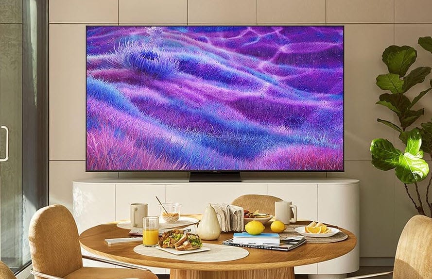 Samsung QN80F Neo QLED TV in Use