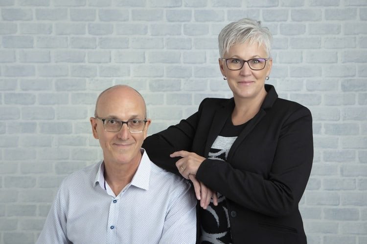 Chris Jones & Lisa Scott