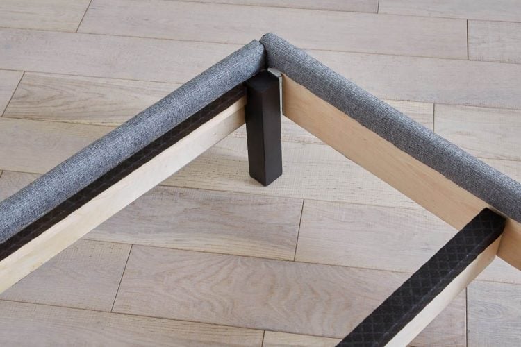 Endy Platform Bed Clearance