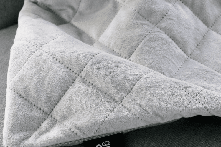 Gravid Weighted Blanket Construction